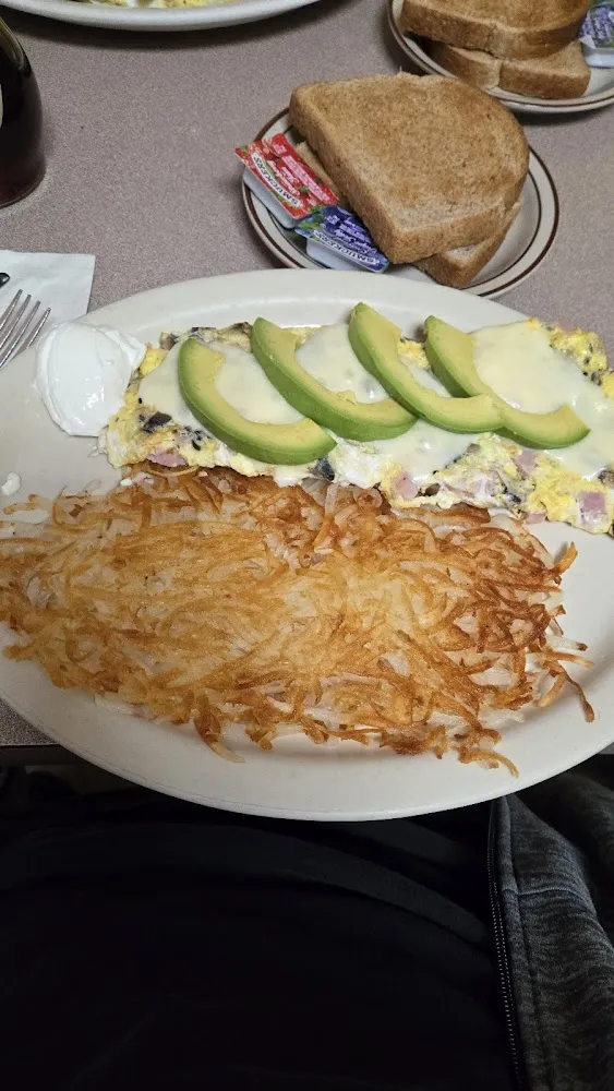 Avocado Mushroom Ham Jack&Sour Cream Omelette